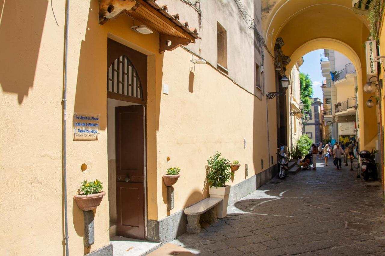 مبيت وإفطار سورينتو Il Palazzetto المظهر الخارجي الصورة